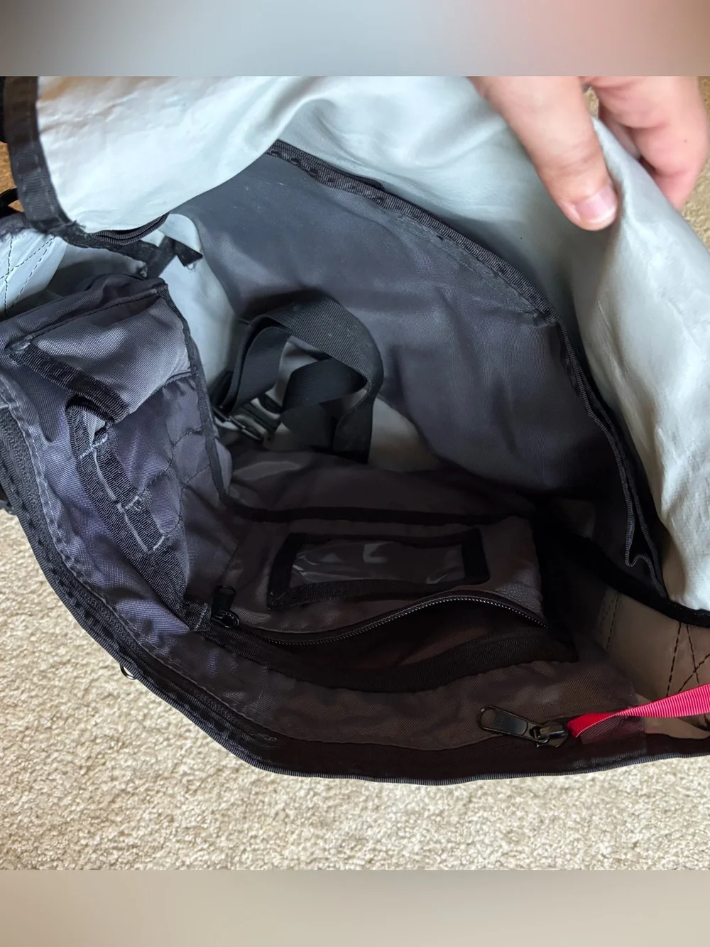 Timbuk2 Colorblock Messenger Bag (Buckles Pockets Red Purple black Reflective)